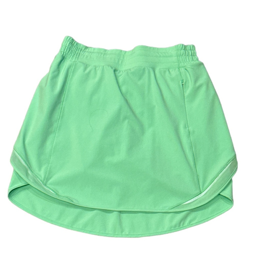 Lululemon Hotty Hot Lime Green Skirt 6